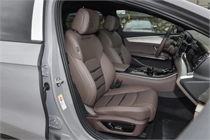 2025 BYD Han DM i