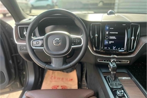 2020 VOLVO Volvo XC60