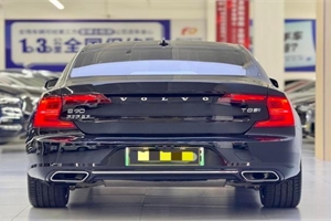 2019 VOLVO Volvo S90