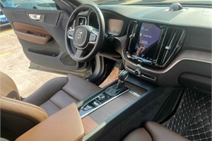 2020 VOLVO Volvo XC60