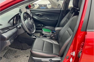 2020 TOYOTA YARIS L X 15L CVT Leading Edition