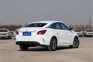 2025 MG MG5