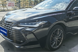 2022 TOYOTA Avalon