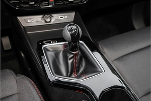 2025 MG MG5