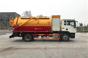 2025 Special Truck 18T CL5183GQW6CC Cleaning and Suction Truck 64 240hp Diesel