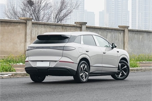2026 BYD Sealion 06