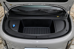 2025 Li Auto i6