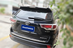 2015 TOYOTA Highlander