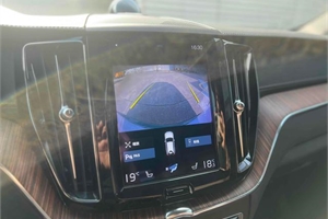 2020 VOLVO Volvo XC60