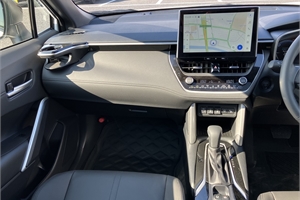 2025 TOYOTA COROLLA CROSS